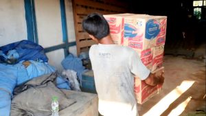 Penyaluran Bantuan Korban Banjir Kb. Melawi dan Sintang